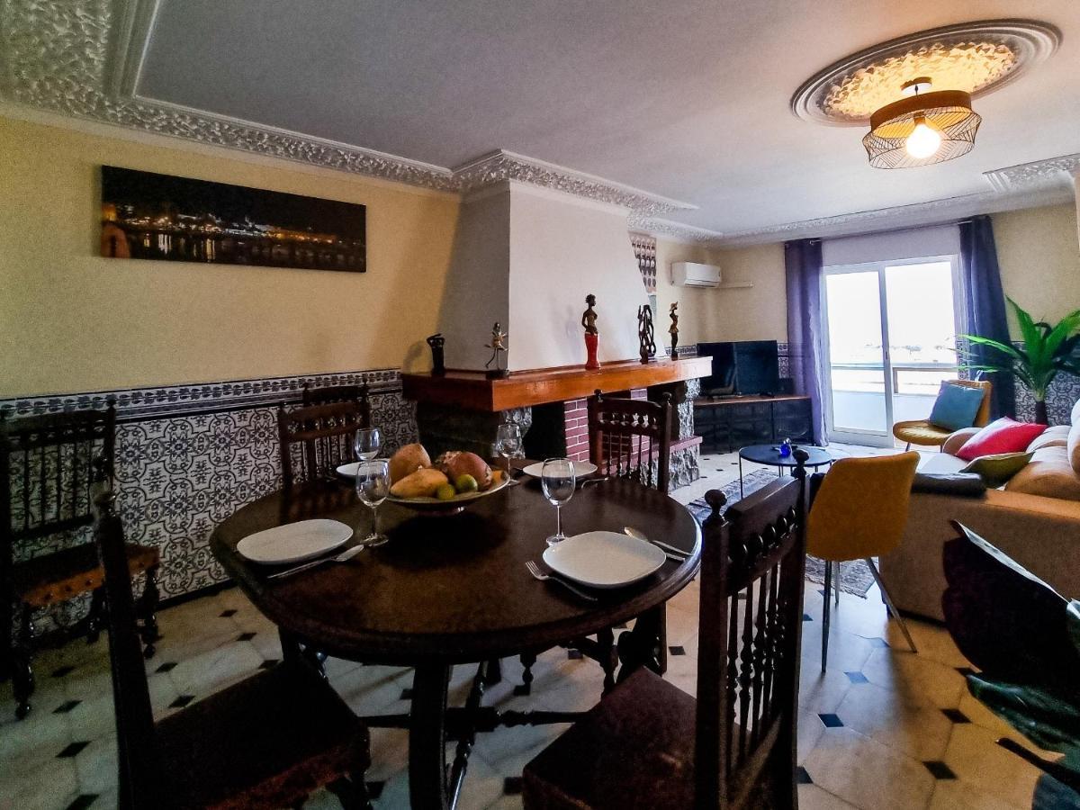 Flh Faro Family Flat With Balcony Lägenhet Exteriör bild
